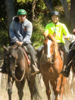 Cabalgata por Coihues: Paseo a Caballo en Medio de la Naturaleza Patagónica - Imagen 2